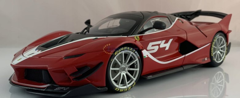 ミニカー 1/18 Ferrari FXX K EVO #54 Bburago FERRARI FXX-K Evo 54 signature 1:18 Bburago 16908 > Bburago
